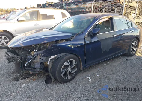 2016 Honda Accord Lx z USA, uszkodzony, nr VIN 1HGCR2F32GA237417